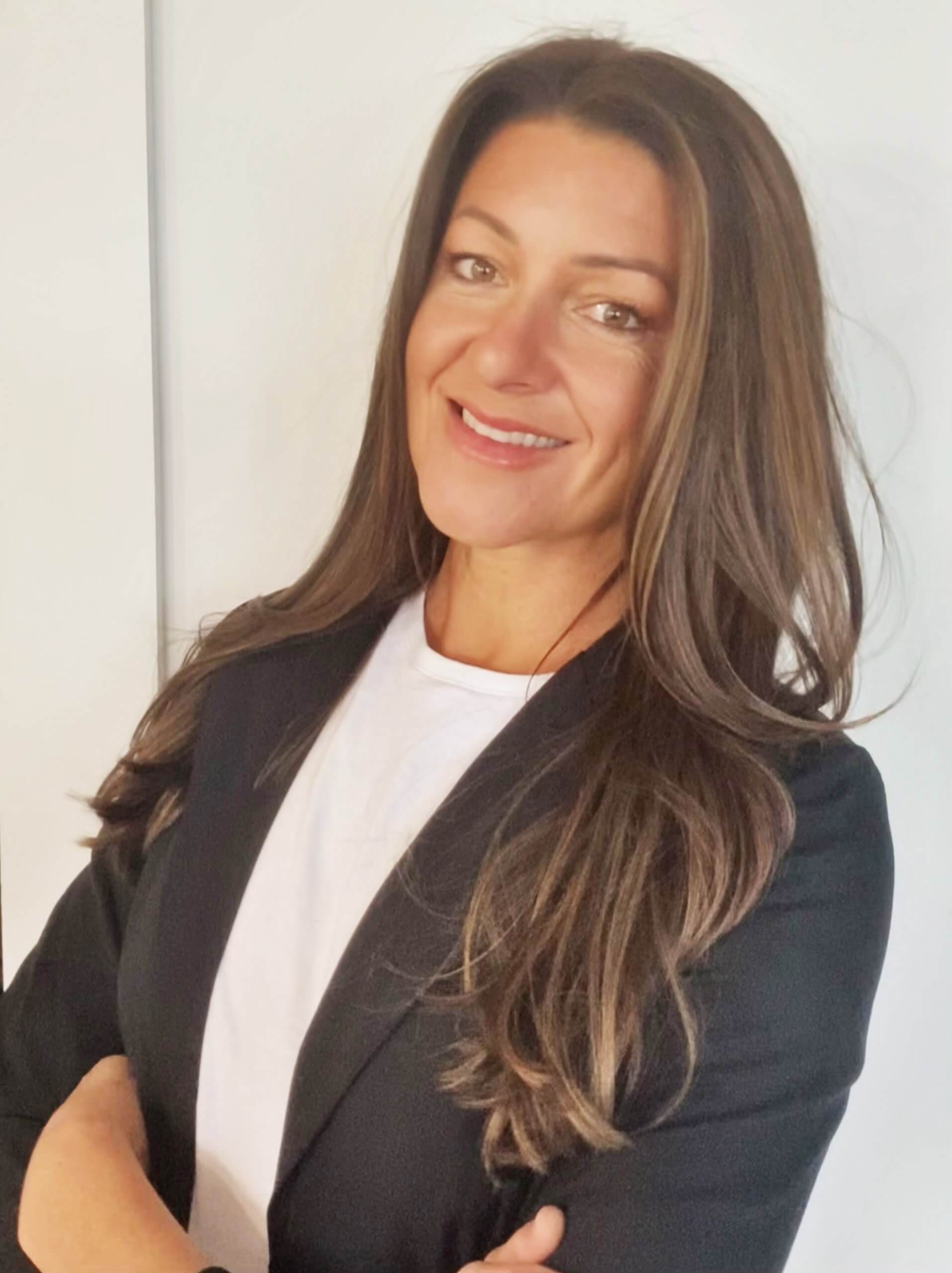 Dr. Renee, Dr Renee Cassidy, Chiropractor Renee Cassidy, Bundall Chiropractic